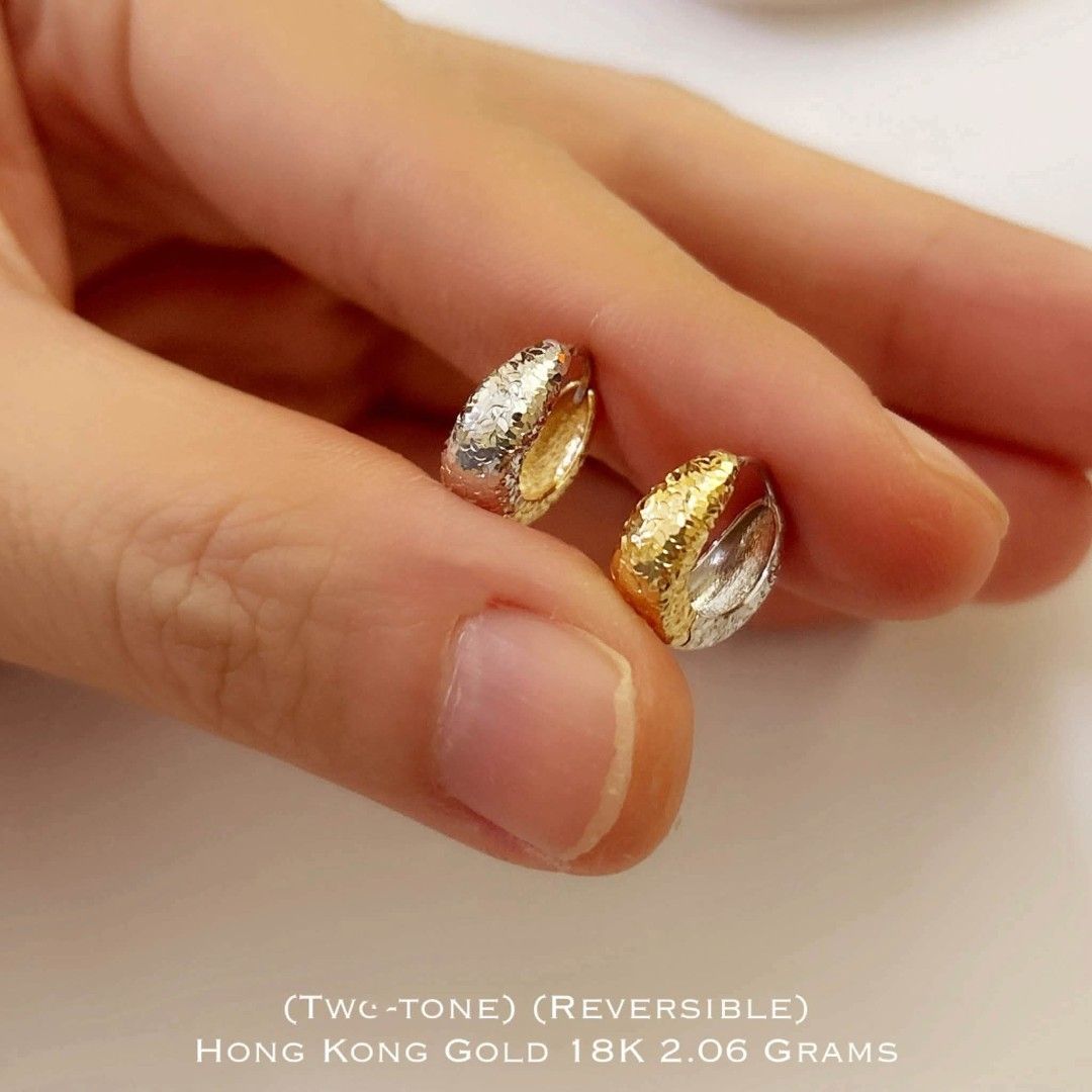 18k Saudi Gold Two-tone Reversible Earrings (Category: Earrings) located in Manila. Submitted by yourfashionthrifter (Listing ID 1470746343, Image 1). Description: .