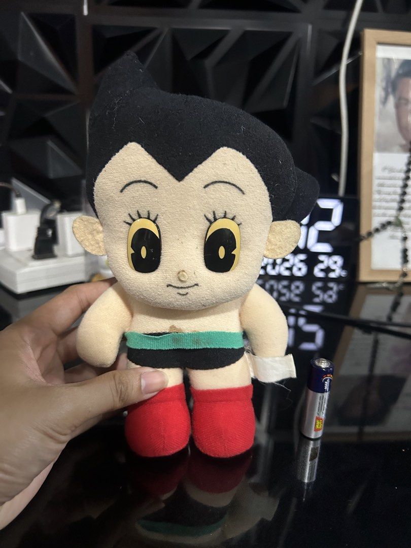 1992 Astro Boy (Mighty Atom) plush toy 7.5” (Category: Plushies & Soft Toys) located in General Trias. Submitted by aprilocampo0412 (Listing ID 1470867723, Image 1). Description: 1992 Astro Boy (Mighty Atom) plush toy 7.5” Issue stain,yellowish eyes, faded tag 200 Loc Tanza Cavite.