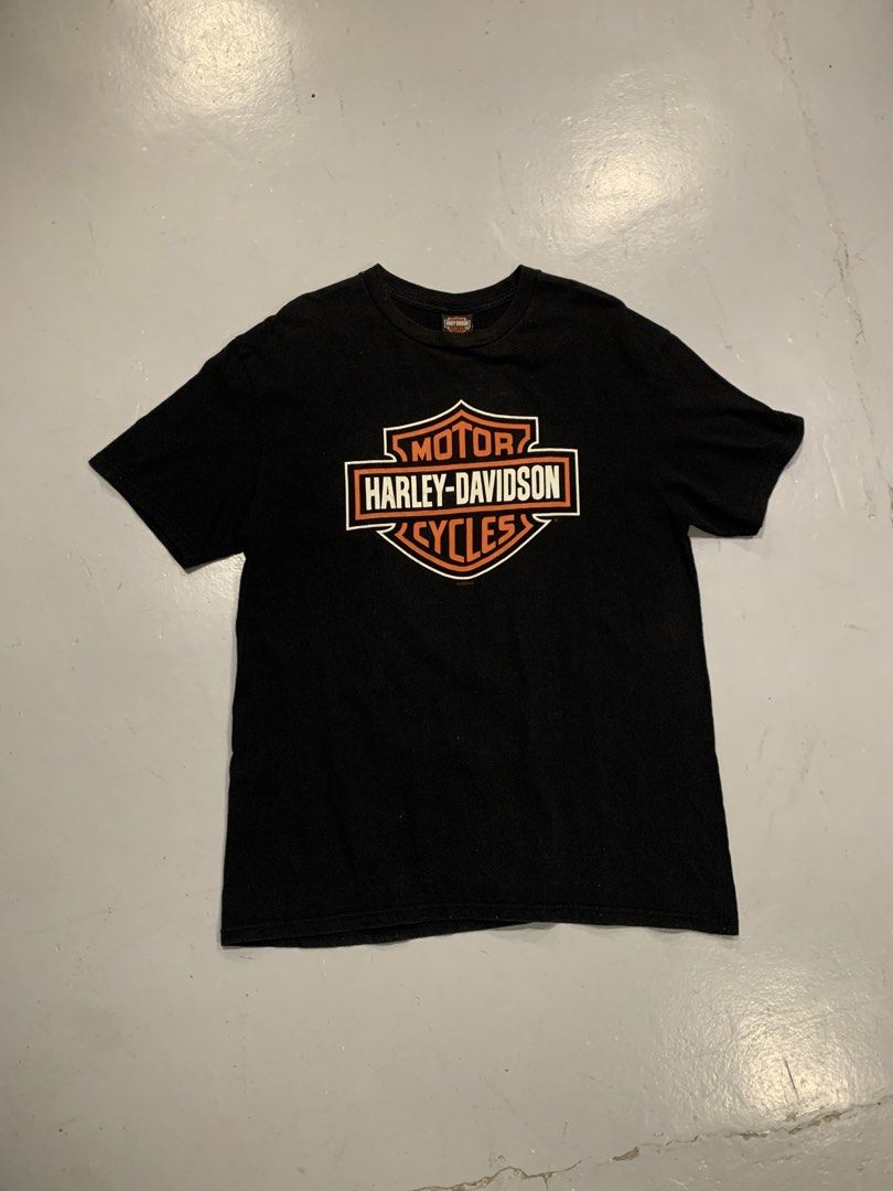 2009 Harley Davidson (Category: Tshirts & Polo Shirts ) located in Las Pinas. Submitted by thevintagejunkiemanila (Listing ID 1470838726, Image 2). Description: 2008 Harley Davidson Faultline by VF Imagewear . Size: fits up to XL Length: 31 Width: 23 . .