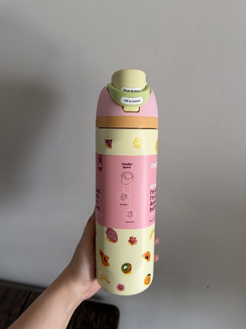 24oz Owala Freesip in Just Ripe (Category: Water Bottles & Tumblers) located in Manila. Submitted by lemoncart.ph (Listing ID 1470797304, Image 2). Description: - brand new - 100% authentic IG: @lemoncartph Shipping: grab/lalamove or lbc (outside mm).