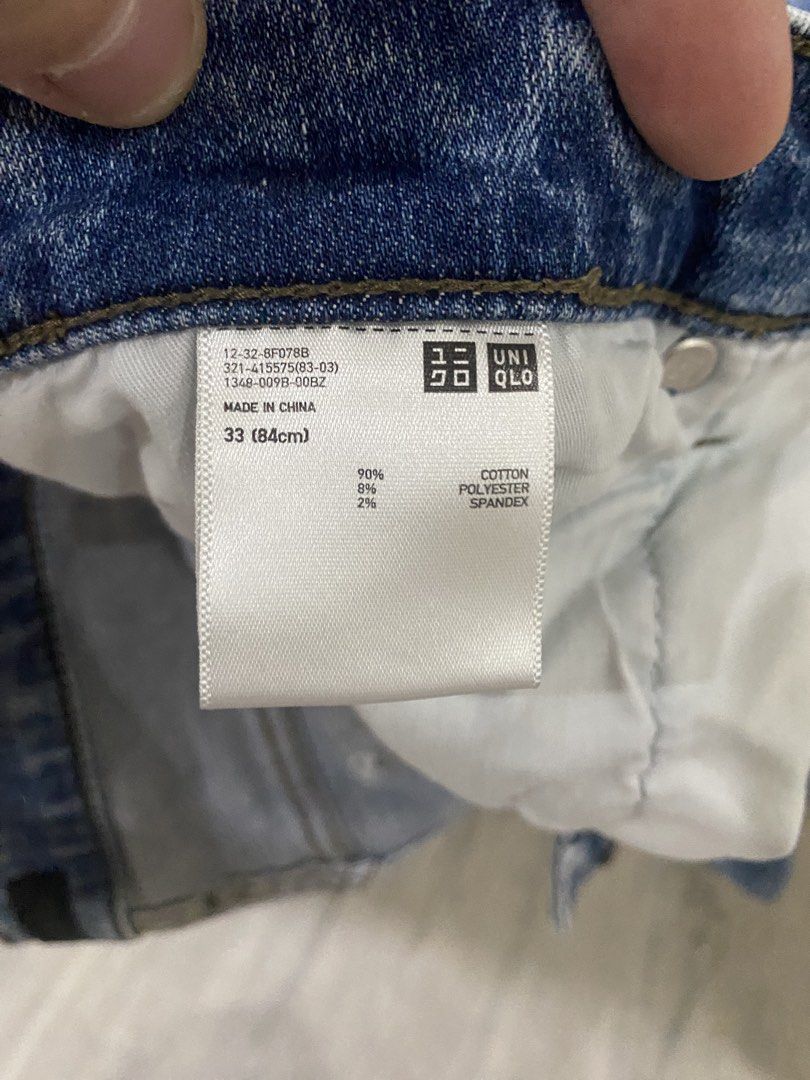 2PCS Uniqlo Blue Jeans (Category: Jeans) located in Manila. Submitted by primomirp (Listing ID 1470835158, Image 3). Description: - Brand: Uniqlo - Color: Medium blue wash - Size: 33 (84cm waist) - Material: 90% cotton, 8% polyester, 2% spandex (with comfortable stretch) - Design: Distressed ripped detail on front right knee - Features: Classic five-pocket styling with belt loops - Origin: Made in China.