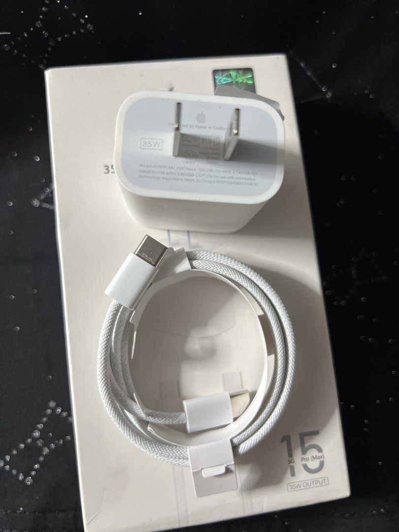 35W iPhone 15 Promax Usb-C (Category: Chargers & Cables) located in Manila. Submitted by as_onlineshop11 (Listing ID 1470884413, Image 2). Description: .