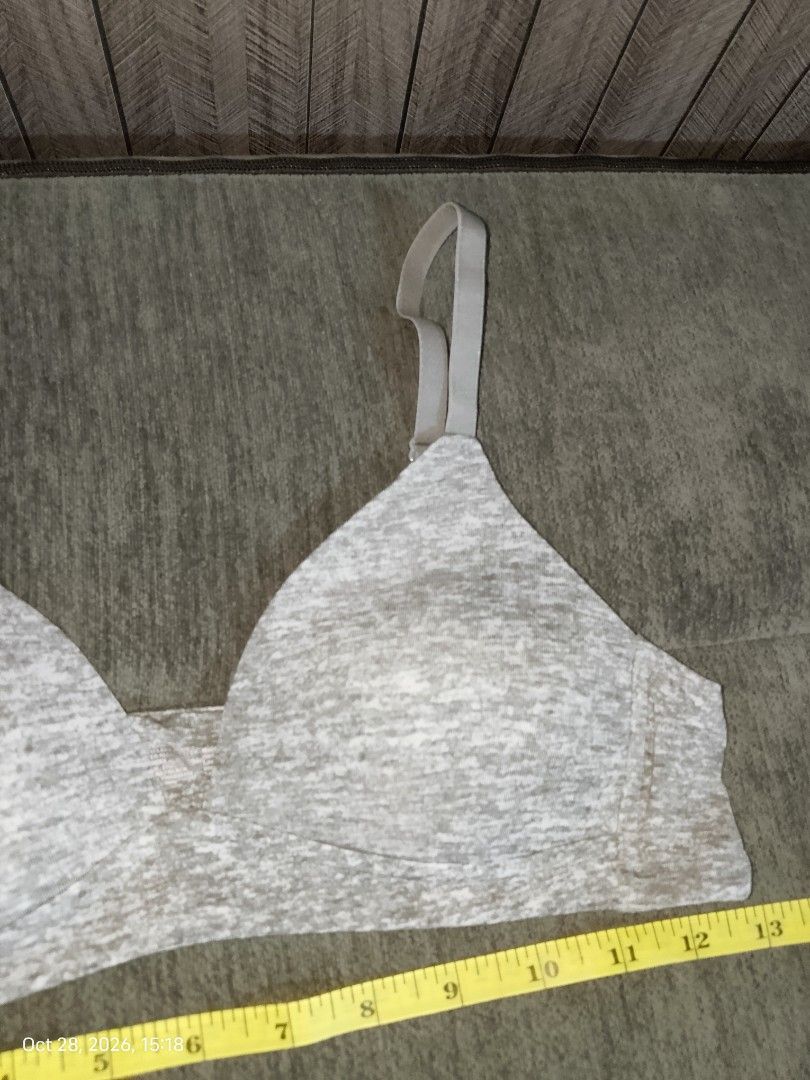 36a Wonder nation grey bra (Category: Undergarments & Loungewear) located in Manila. Submitted by truecrystal-1407 (Listing ID 1470805680, Image 2). Description: .