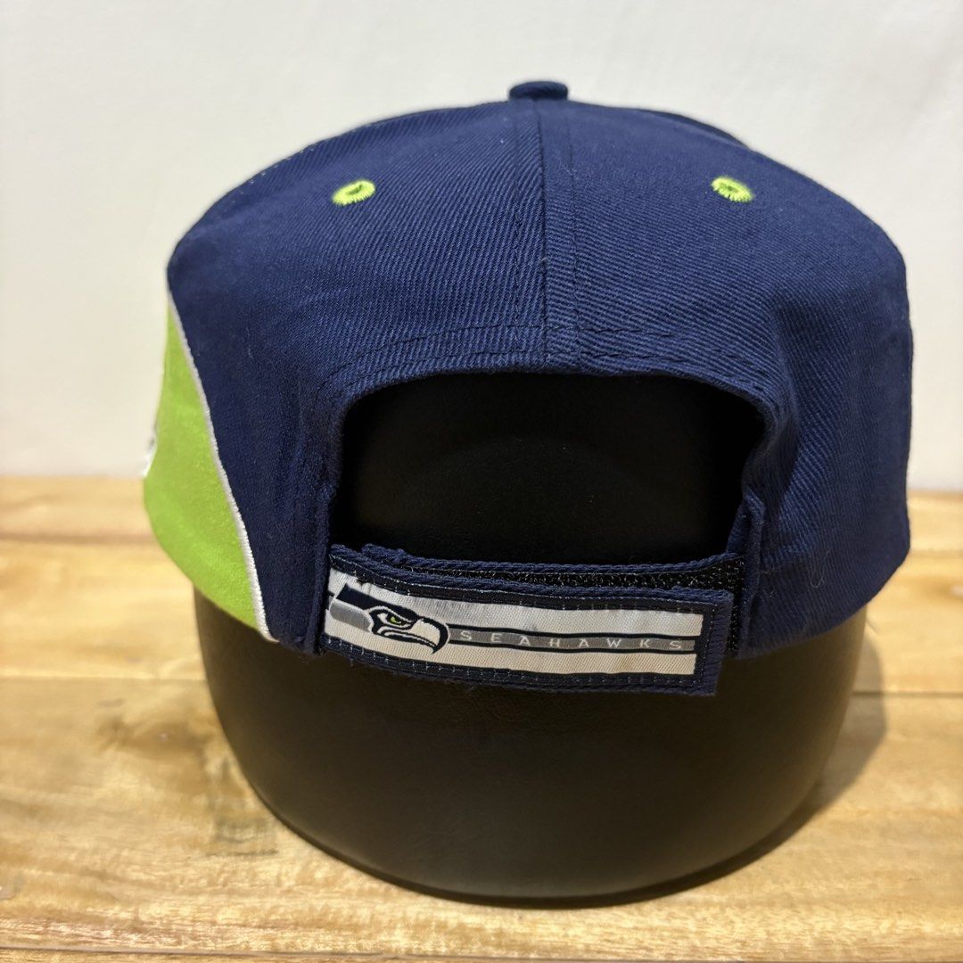 47 Brand NFL Seattle Seahawks Cap Hat (Category: Caps & Hats) located in Dapitan. Submitted by payt3es_thrift. (Listing ID 1470850313, Image 3). Description: 🧢 SEATTLE SEAHAWKS💙⚾ Classic seahawks two tone colorway ✅ 47th brand ✅ Seattle seahawks ✅ Size: OSFA ✅ embroidered Seahawks logo ✅ strap at the back ✅ Good condition ✅ See photos for actual condition 🚚 Shipping Fee: ₱90 via J&T 📍 Location: Dapitan City, Zamboanga del Norte, Mindanao.