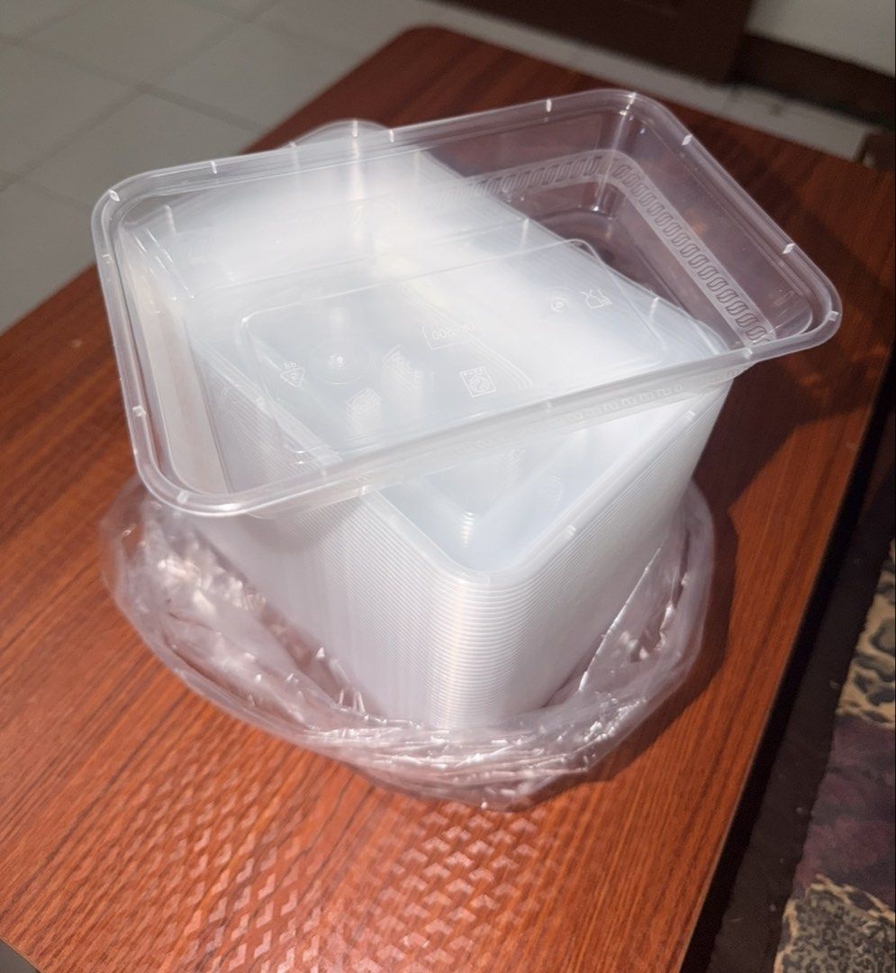 4 Boxes Take All Disposable Food Container with lid (500ML) (Category: Food Organization & Storage) located in Cavite. Submitted by dhen.nehd (Listing ID 1470909653, Image 1). Description: 1 Box - 300 PCS Total of 1,200 PCS Can do shipping or drop-off/meet up around GMA, Imus, Dasma, Bacoor. Loc: GMA, Cavite Actual pic po yan ng container. Puro 500ml. Pm lang po. Need na po mabenta..
