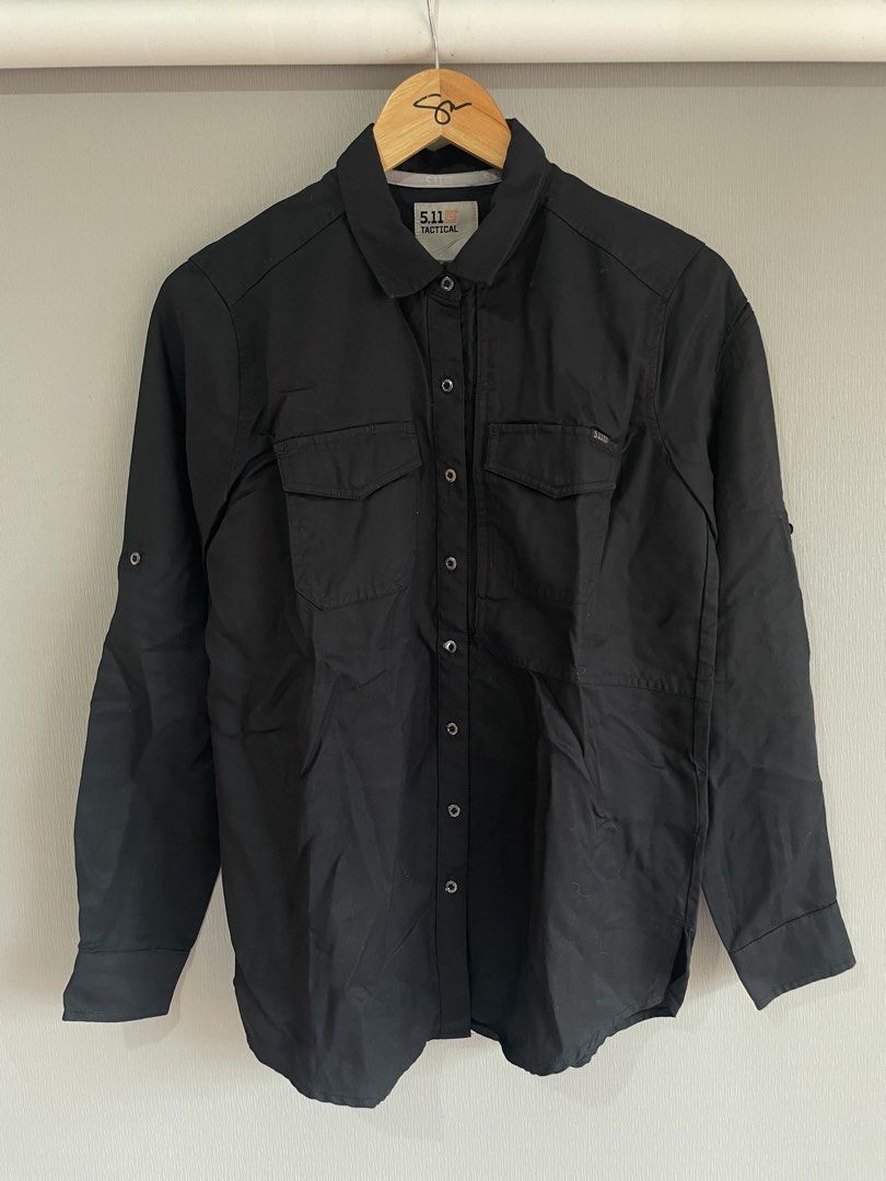 5.11 Tactical Black Button-Up Shirt Size Small (Category: Tshirts & Polo Shirts ) located in Mataasnakahoy. Submitted by zero4thrift (Listing ID 1470776313, Image 1). Description: - Brand: 5.11 Tactical - Style: Utility shirt / Long sleeve - Color: Solid black - Size: Men's Small (Regular Fit) - Material: 100% Tencel (soft and durable) - Features: Roll-up button tabs for sleeves, dual chest pockets with secure snap closure, button-down front and 