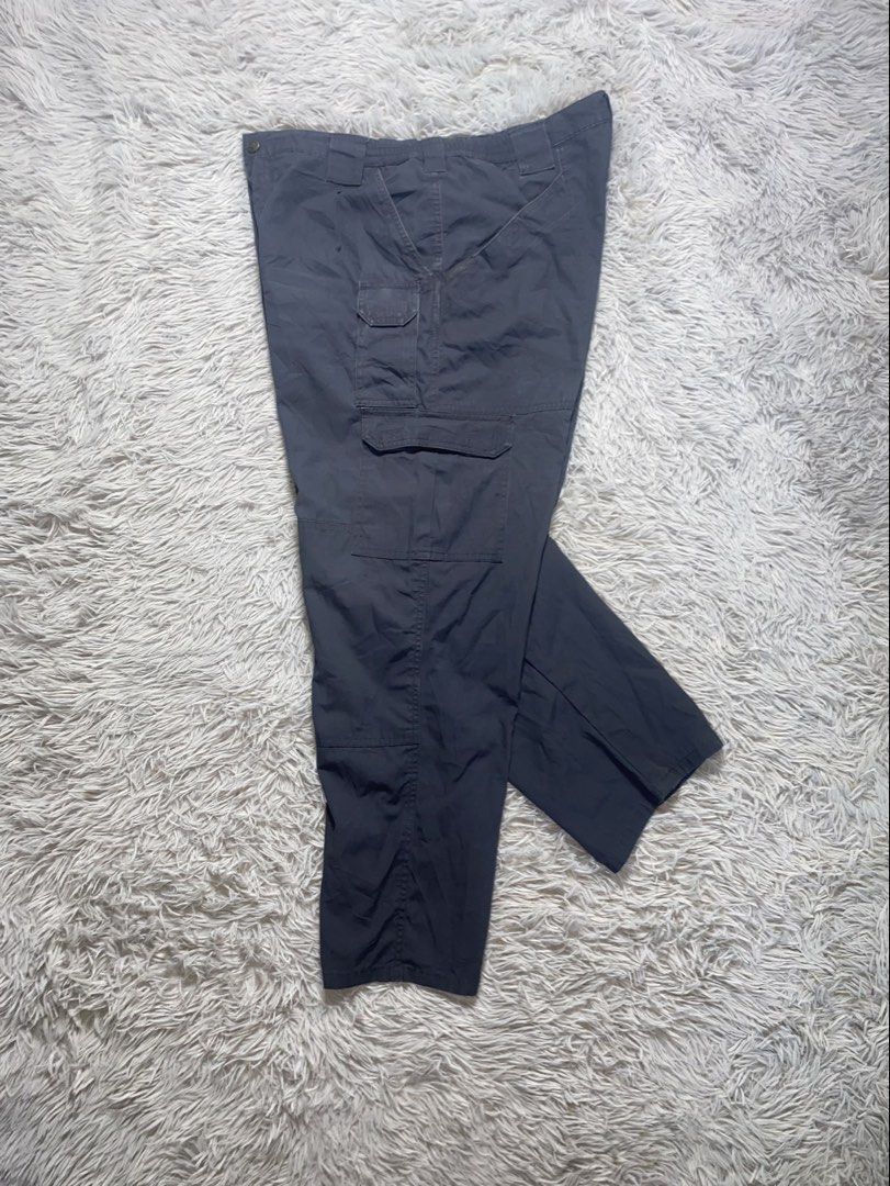 5.11 tactical taclite pants (Category: Chinos) located in Sibulan. Submitted by hunt_mafia (Listing ID 1470748622, Image 3). Description: 5.11 tactical taclite pants Size 36-40 Width 23 Length 41 Hem 9 Color rate 8/10 Good condition Free vouch for safe transaction Unli video call with item Price: 850+sf Loc: Negros Oriental.