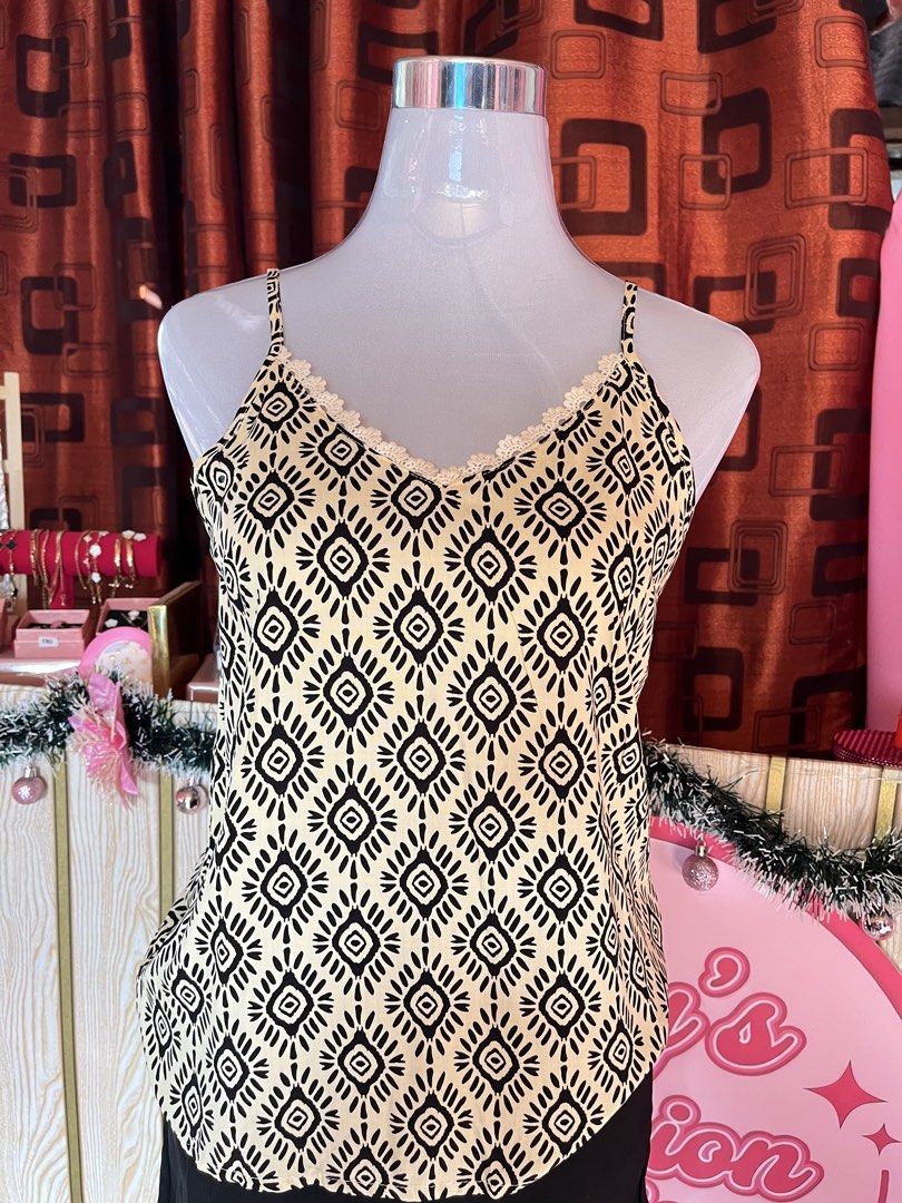 5 0 each! (swipe for more) (Category: Others Tops) located in Manila. Submitted by myapparelshop (Listing ID 1470755419, Image 3). Description: shein all items all items are small-medium screenshot then send.