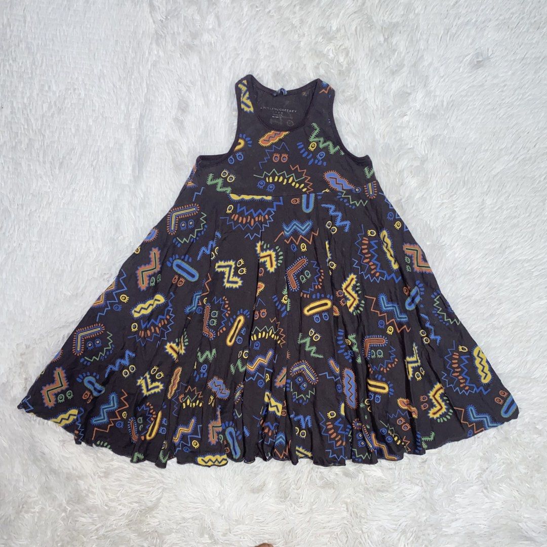 6 Years Old Stella McCartney Dress (Category: Babies & Kids Fashion) located in Bulacan. Submitted by jexmd (Listing ID 1470839377, Image 1). Description: .