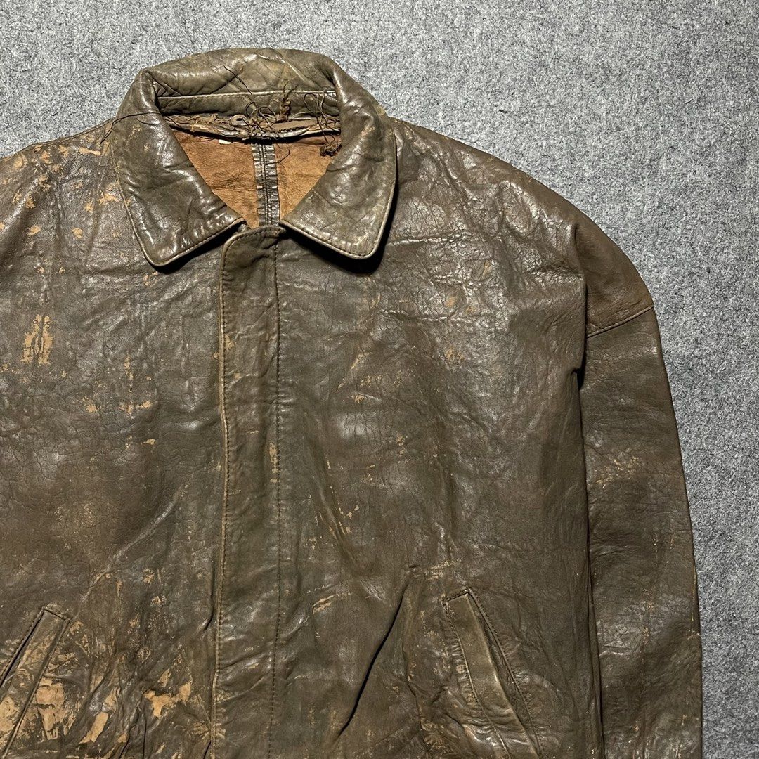 80’s Luis Alvear brown leather bomber jacket (Category: Coats, Jackets and Outerwear) located in Zamboanga. Submitted by rag_20 (Listing ID 1470913448, Image 2). Description: 80’s Luis Alvear brown leather bomber jacket This specific piece is an A-2/Harrington style flight jacket from the 1980s or 1990s, featuring a classic fold-down collar, an elasticized ribbed waist, slash hand pockets, and structured shoulders. Pieces from this era often feat