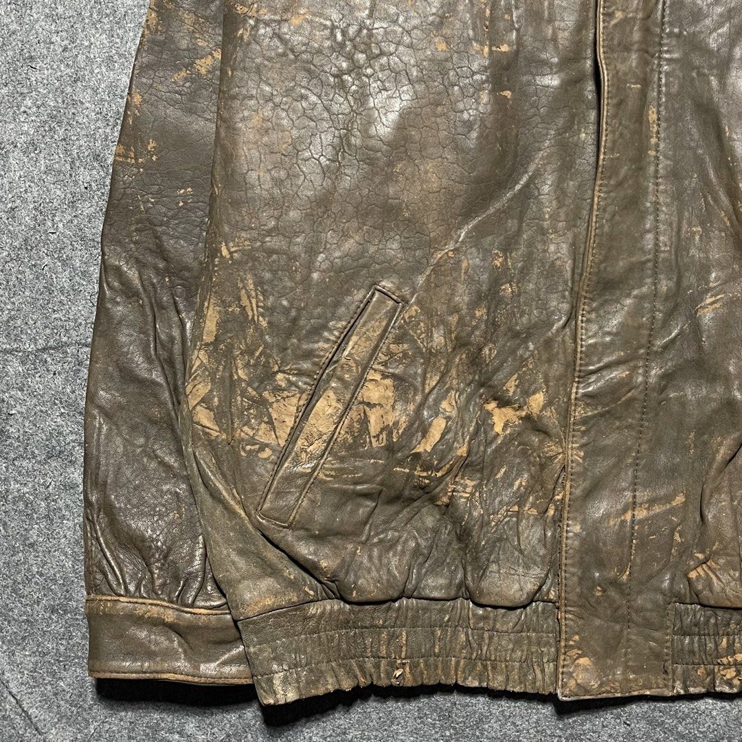 80’s Luis Alvear brown leather bomber jacket (Category: Coats, Jackets and Outerwear) located in Zamboanga. Submitted by rag_20 (Listing ID 1470913448, Image 3). Description: 80’s Luis Alvear brown leather bomber jacket This specific piece is an A-2/Harrington style flight jacket from the 1980s or 1990s, featuring a classic fold-down collar, an elasticized ribbed waist, slash hand pockets, and structured shoulders. Pieces from this era often feat