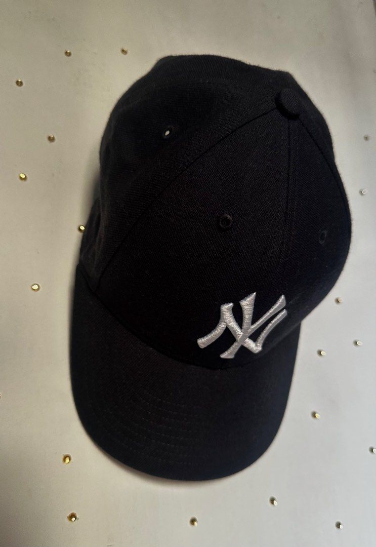 💯 authentic MLB NYC ‘47 MVP Cap (Category: Caps & Hats) located in Cavite. Submitted by chicfinds.slay (Listing ID 1470845637, Image 3). Description: ✨used Once then nastock nlng sa closet ✨bought abroad (Hawaii) ✨unisex.