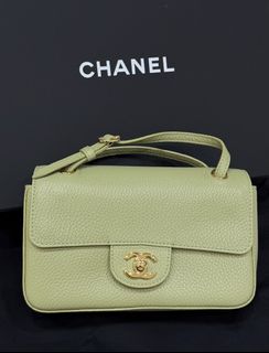 （分類：）位於 。 由 cchermesluxury 提交（商品編號 1470778049，圖片 1）。簡介： 。