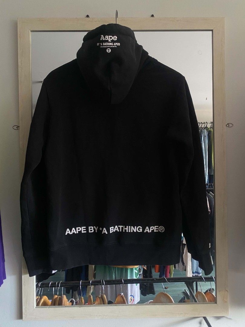 Aape (Category: Hoodies) located in Cabuyao City. Submitted by jp-collection (Listing ID 1470757096, Image 3). Description: .