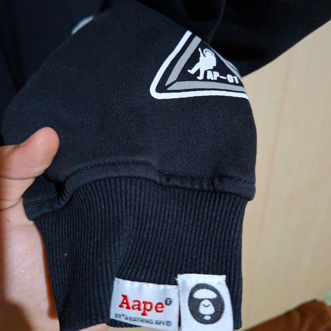 AAPE By Bating Ape (Category: Tshirts & Polo Shirts ) located in Bayambang. Submitted by thedonedeal (Listing ID 1470867849, Image 3). Description: AAPE BY BATHING APE Dimes: w23 × l28 No issue NO RUSH ORDER!!.