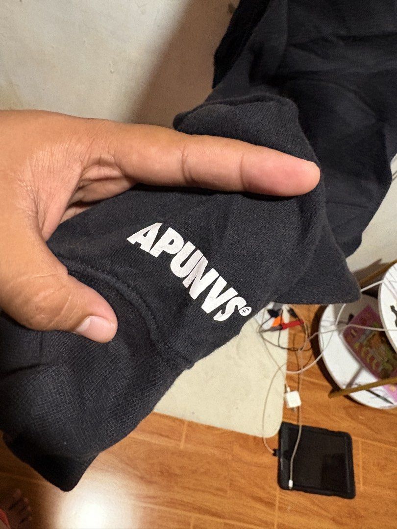 Aape Crewneck long sleeve (Category: Activewear) located in Odiongan. Submitted by shannnthrifts (Listing ID 1470855758, Image 3). Description: Excellent condition 9.5/10 Color rate 9.5/10 or better need wash only Fresh from bale No issue Size medium Complete tags Authentic/legit For only ₱700 freeshipping Negotiable Drop your offer now!.