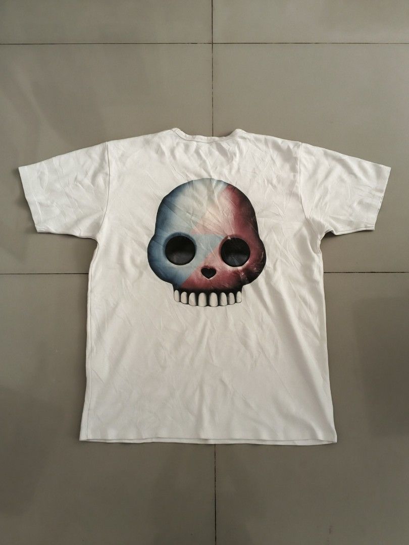 Acne Studios SS17 (Category: Tshirts & Polo Shirts ) located in Kabacan. Submitted by thriftedsupremacy11 (Listing ID 1470931263, Image 1). Description: Acne Studios Niagara Head T-Shirt from their Spring/Summer 2017 (SS17) Emoji Collection. AUTHENTIC LARGE EXCELLENT TO LIKE NEW.