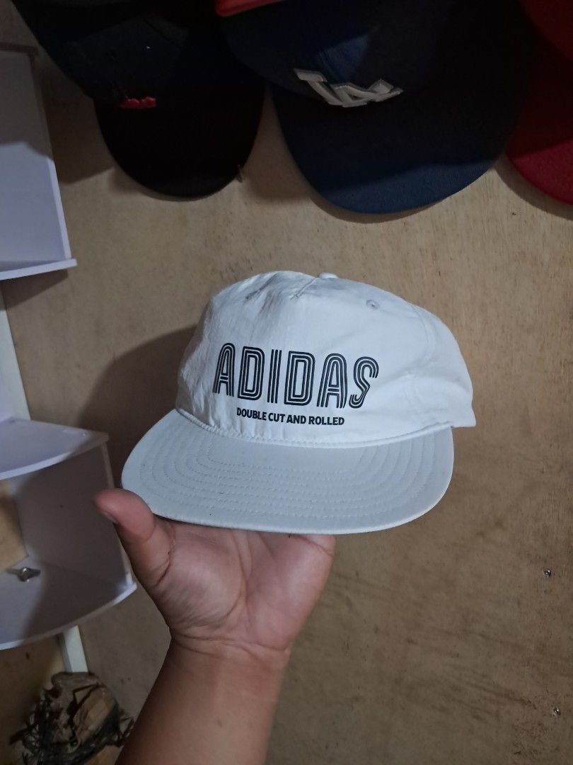 Adidas 5 panel cap (Category: Caps & Hats) located in Cebu City. Submitted by chill_zy (Listing ID 1470745578, Image 1). Description: .
