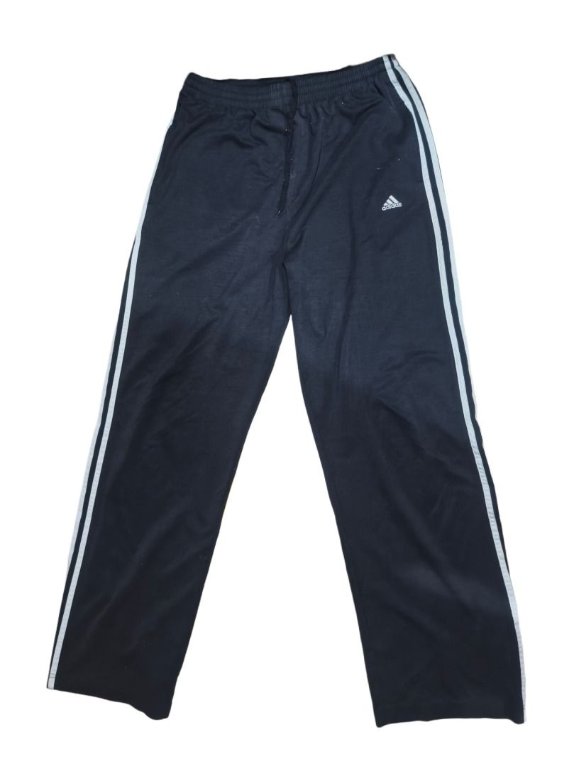 Baggy addidas pants (Category: Joggers) located in Antipolo. Submitted by rekreek11 (Listing ID 1470874920, Image 1). Description: Pleaseeee Readdd First ‼️ ‎ Dimes ( inches) W: 30 L : 43 ‎check my other listings for more items ‎ ‎All Items are either off/authentic ‎All items are either preloved/thrifted ‎All issues are included in the picture ‎Manage your expectations ‎ ‎Note before buying: ‎- no cod, payment first only ‎- ship via j&t/lalamove/