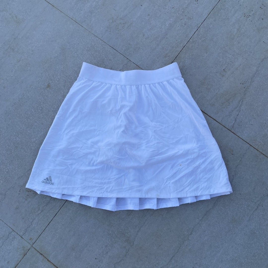 Adidas Climalite Skirt (Category: Activewear) located in San Francisco. Submitted by estherific.m (Listing ID 1470842330, Image 1). Description: Adidas Climalite Skirt size: SMALL ‎color rate: 10/10 ‎flaws: NONE ‎EXCELLENT CONDITION ‎ ‎courier: LBC/JNT ‎mop: Payment First - GCASH ‎loc: CAMOTES, CEBU ‎ ‎dm! 📩.