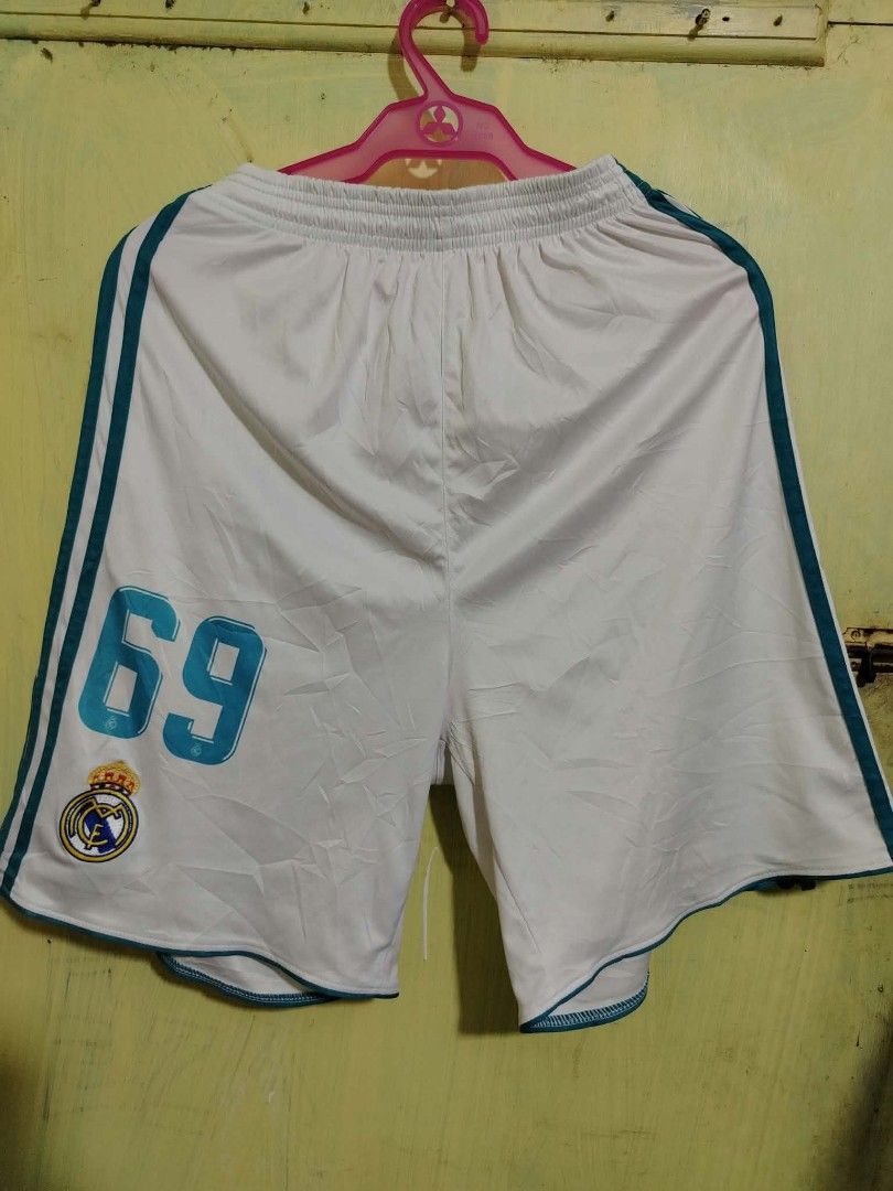 Adidas football short (Category: Shorts) located in Lal-Lo. Submitted by thrift_beyond_archive. (Listing ID 1470909799, Image 2). Description: -Dimes:27 to 34W by 21L -Size:XL on tag -Issue:none -negotiable -+sf -Payment first before ship -Mop:GCush -Ship by JNT.