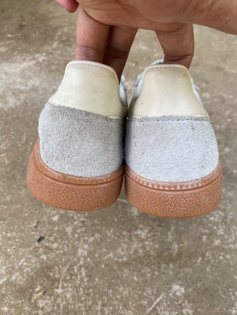Adidas handball Spezial light grey (Category: Casual Shoes) located in Clarin. Submitted by thrifterxbarber (Listing ID 1470882993, Image 3). Description: .