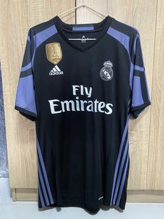 (Category: ) located in . Submitted by footieshirtz (Listing ID 1470928022, Image 1). Description: .
