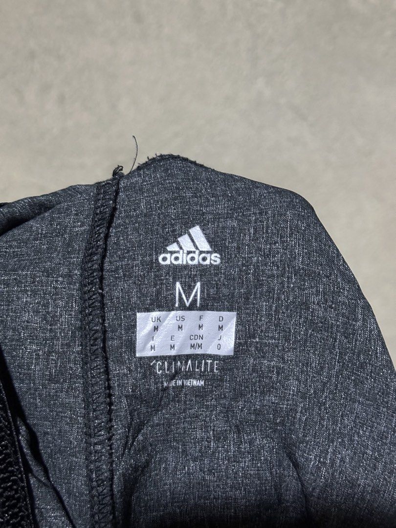 Adidas Short (Category: Activewear) located in Ozamiz City. Submitted by quick_done_deals (Listing ID 1470769241, Image 3). Description: 🛒 ** Adidas Short ** 🩶🖤 💯 Excellent Condition 📐 Dimes: Length: 19.5 Waist: 34-38 🔍 Issue: None 🎨 Color Rate: 9.5 / 10.