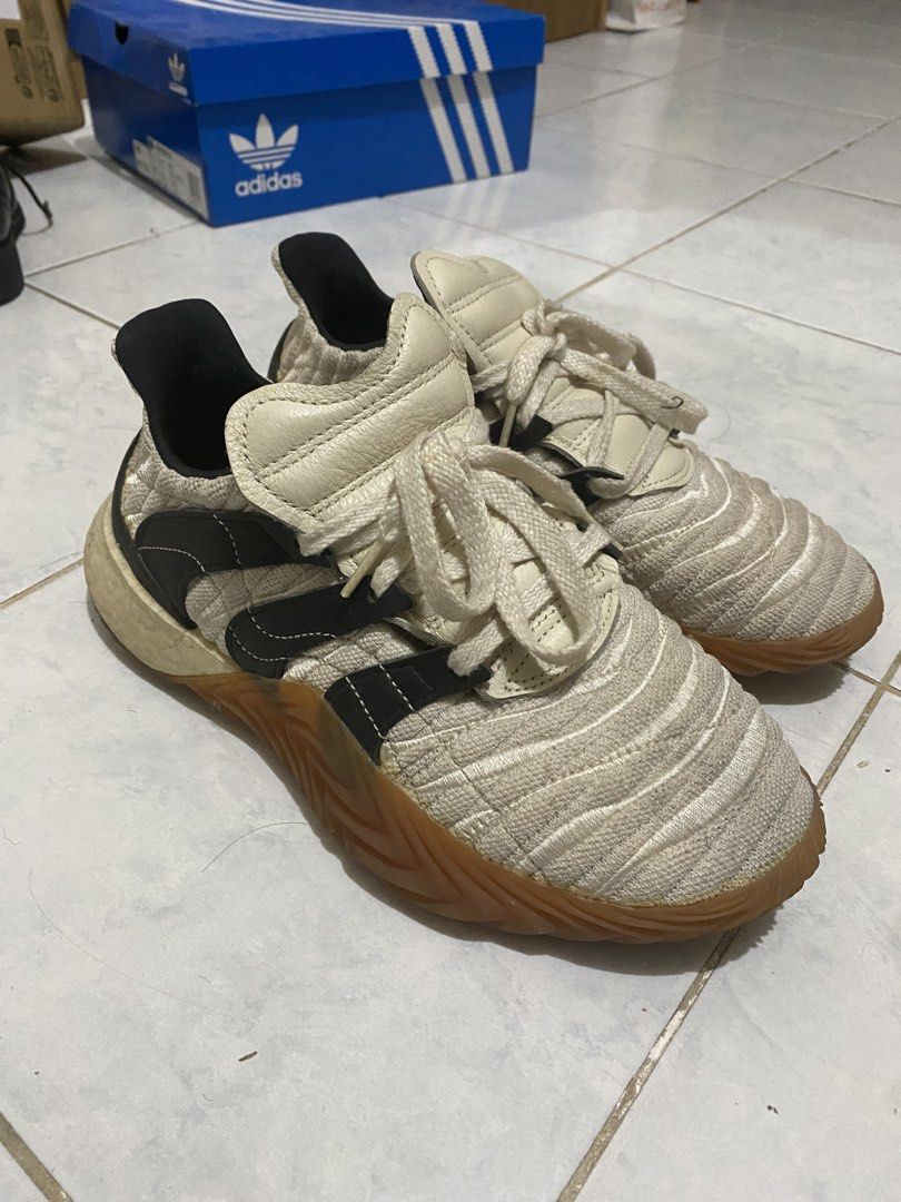 Adidas Sobakov Boost White Black Size 8.5 (Category: Sneakers) located in Pasig City. Submitted by aggabao.aj.1 (Listing ID 1470903952, Image 1). Description: Rare Shoe Adidas Sobakov Boost Size: 8.5 100% authentic Condition: 8/10 with slight yellowing and needs cleaning. Still comfy and usable. Will provide replacement box if di mahanap yung orig box. .