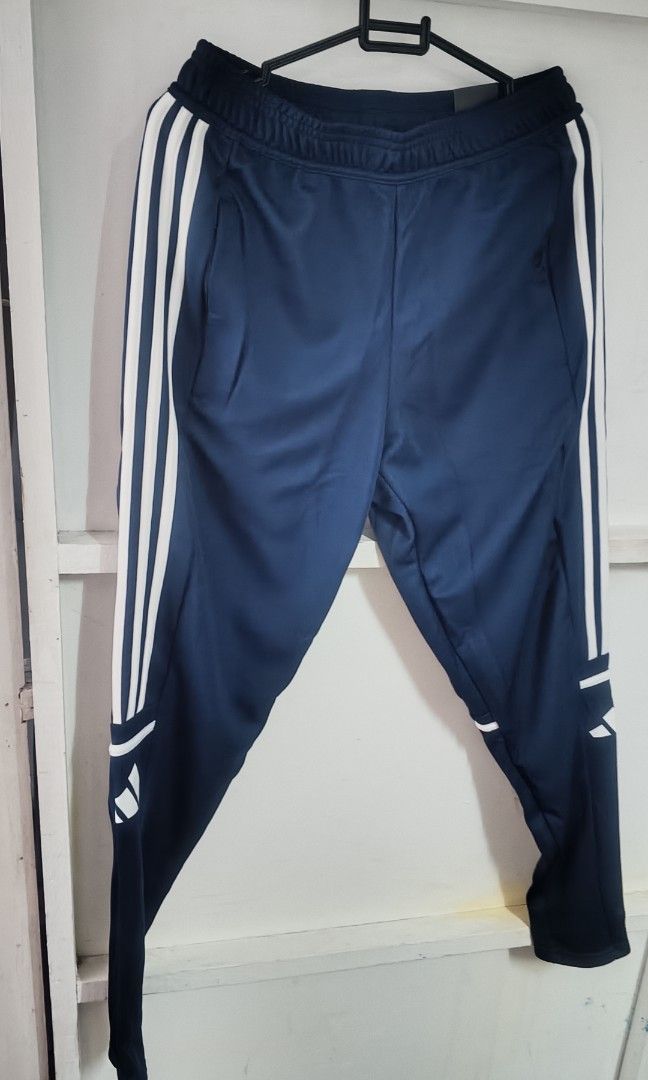 Adidas Squadra Training Pants (Category: Joggers) located in Muntinlupa City. Submitted by rie.nav (Listing ID 1470855287, Image 3). Description: Adidas Squadra 25 Training Pants in Team Navy Blue and White - Unisex (NEGOTIABLE) Available ✅ Medium ₱ 1,499 ✅ Small ₱ 1,499 Adidas Size Chart (AU Regular) in Inches: 📌 Size S: Waist is 30 inches and Inside leg is 39 inches. 📌 Size M: Waist is 31 inches and Inside leg is 40 inches..
