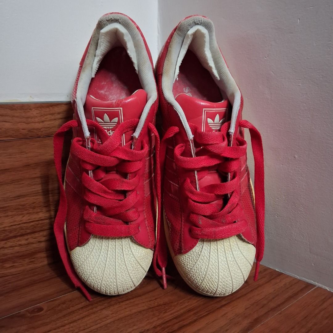 Adidas Superstar Red (Category: Casual Shoes) located in Quezon City. Submitted by 357oclock (Listing ID 1470800844, Image 2). Description: Welcome to 357 O'clock, we sell sportswear & streetwear garments to satisfy your lifestyle needs. 🚚 Ships within 24 hours nationwide and international 💯 100% Objective item condition disclosure 👌 Excellent customer service 🐈 Cat friendly.
