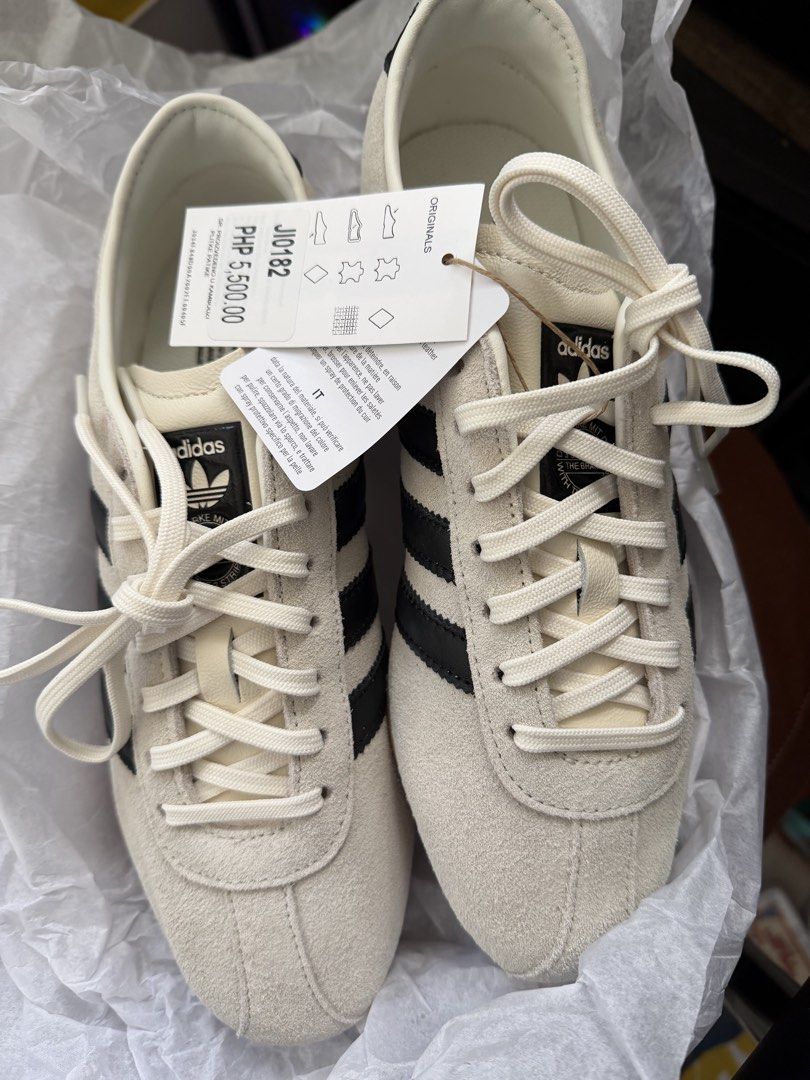 Adidas Tokyo (Category: Sneakers) located in Caloocan City. Submitted by cuddleandchuckle_kidsshop (Listing ID 1470744286, Image 1). Description: 📣 FOR SALE: ADIDAS TOKYO 👟✨ Brand new 📏 Size: US 8 💰 Selling Price: ₱5,000 ONLY! Reason for selling: Malaki po sa akin. Hindi ko na po maibalik sa app store, since sira po yung box. 🥹 🛍️ Original Purchase Price(with sales invoice): ₱6,350 🏷️ Adidas Original Retail Price: ₱5,500 💚 My Selling Pric