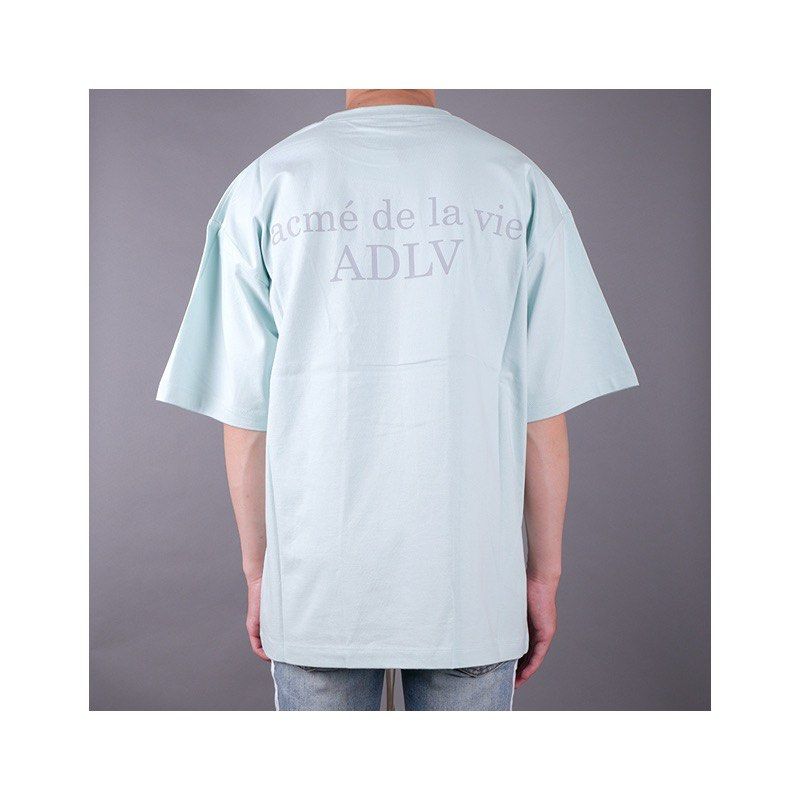 [ADLV ] ACME DE LA VIE - Basic Short Sleeve Shirt (Category: Tshirts & Polo Shirts ) located in Cavite. Submitted by second_story_ph (Listing ID 1470824343, Image 2). Description: [ADLV ] ACME DE LA VIE - Basic Short Sleeve Shirt Size: 1 Dimension: 22” Width / 28” Length Condition: Excellent.