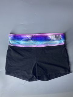 (Category: ) located in . Submitted by vell25apparel (Listing ID 1470819580, Image 1). Description: .