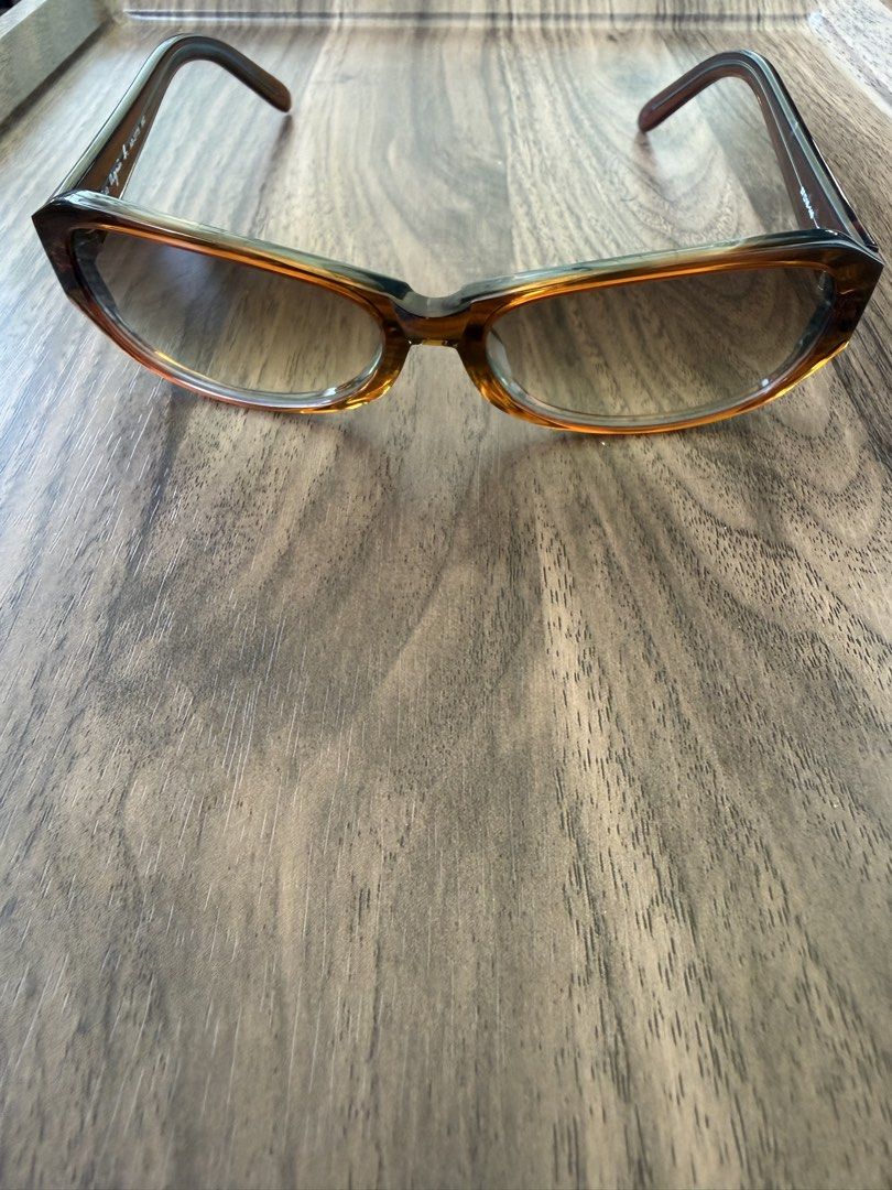 Vintage Agnès b. AB-2775 Sunglasses Tortoise Shell (Category: Sunglasses & Eyewear) located in Digos. Submitted by old_soul. (Listing ID 1470793197, Image 1). Description: Collector’s item!!! - Brand: Agnès b. - Model: AB-2775 - Color: Gradient tortoise shell brown (amber to dark translucent) - Lenses: Gradient brown tinted - Dimensions: Lens width 57mm, Bridge 16mm, Temple length 140mm - Details: Signature script logo and iconic three white star