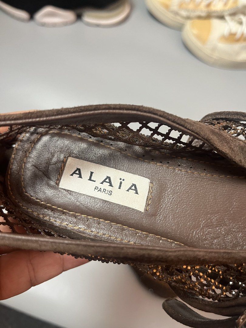Alaia strass fishnet ballet flat shoes (Category: Flats & Sandals) located in Quezon City. Submitted by theideal (Listing ID 1470908313, Image 2). Description: Read first before buy Legit/Authentic Alaia strass fishnet ballet flat shoes No box Size 36 on tag fits 6 womens Still in good and presentable condition No major flaws Minor sign of use only See picture details posted.