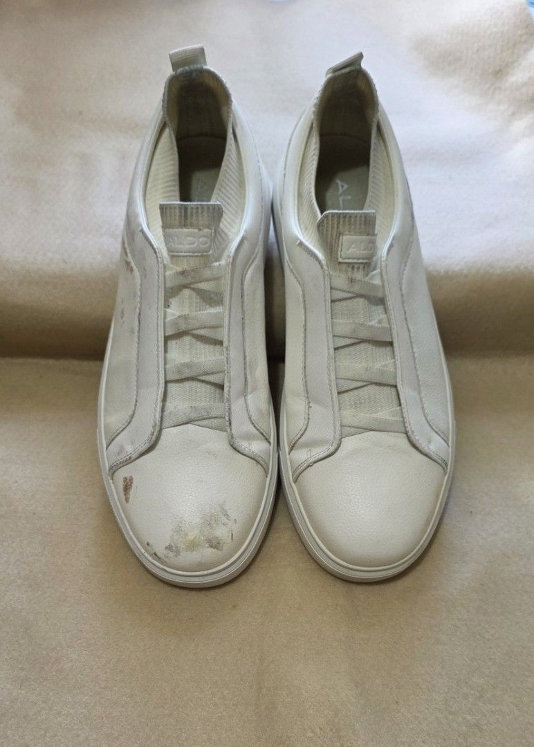 Aldo White Sneakers Size 10.5 US (Category: Sneakers) located in Pasig City. Submitted by declutteringcart (Listing ID 1470771547, Image 1). Description: • needs cleaning • no box 🔸️ sf shouldered by buyer 🔸️ no reservation, first to pay gets the item 🔸️ take all as is. kindly check all photos for condition 🔸️ no lowballing please.