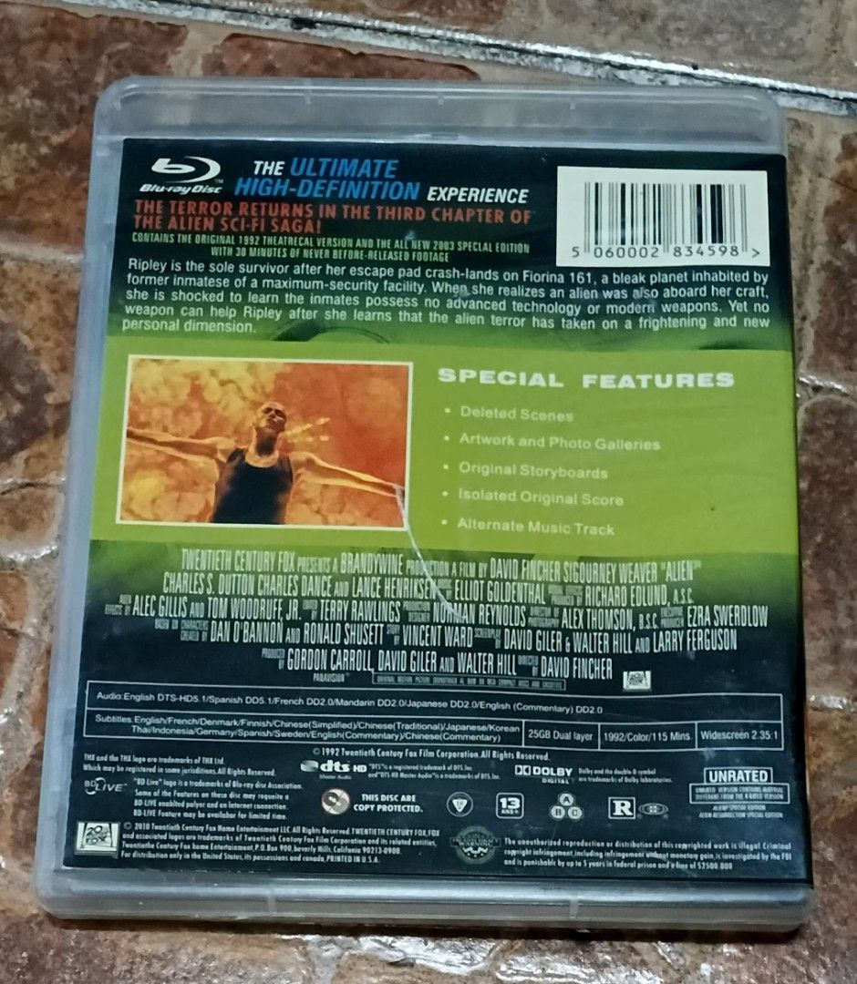 Alien 3 Blu-ray Disc Movie (Category: CDs & DVDs) located in Quezon City. Submitted by dancatz (Listing ID 1470758855, Image 3). Description: □ P100.00 - Format: Blu-ray (Disc and case included) - Versions included: 1992 Theatrical Version & 2003 Special Edition - Audio: English, Spanish, French, Mandarin, and Japanese - Subtitles: Multiple options available - Special Features: Deleted scenes, photo galleries, and original storyboards - tested - 