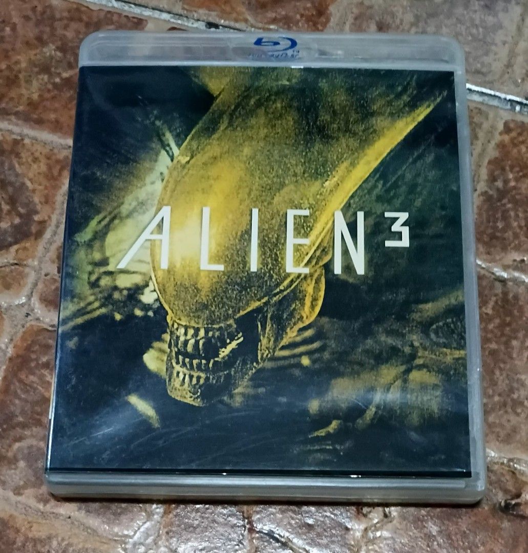 Alien 3 Blu-ray Disc Movie (Category: CDs & DVDs) located in Quezon City. Submitted by dancatz (Listing ID 1470758855, Image 1). Description: □ P100.00 - Format: Blu-ray (Disc and case included) - Versions included: 1992 Theatrical Version & 2003 Special Edition - Audio: English, Spanish, French, Mandarin, and Japanese - Subtitles: Multiple options available - Special Features: Deleted scenes, photo galleries, and original storyboards - tested - 