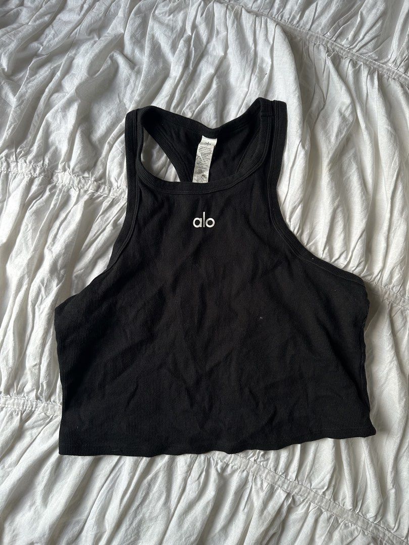 Alo Aspire Black Tank Top (Category: Activewear) located in Quezon City. Submitted by cstuff_forsale (Listing ID 1470862168, Image 1). Description: Authentic, like new! Size Large, L Rfs: not being used, too big on me.