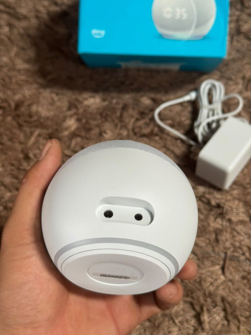Amazon Echo Dot with clock (Category: Clocks) located in Kadok. Submitted by bundlekadok (Listing ID 1470830079, Image 3). Description: ❤️ PRE-LOVED FROM SINGAPORE 🇸🇬 ✅ Condition seperti dalam gambar ⚡ Barang elektrik siap waranti 📦 Pos seluruh Semenanjung Malaysia 📍 FF BUNDLE KADOK Kg. Kadok, Kota Bharu, Kelantan 🕘 Sabtu – Khamis: 9.30 pagi – 6.30 petang ❌ Jumaat: Cuti 📲 Ws detail : 012-9052 753 🔥 Jom singgah! Barang menarik, harga berbal