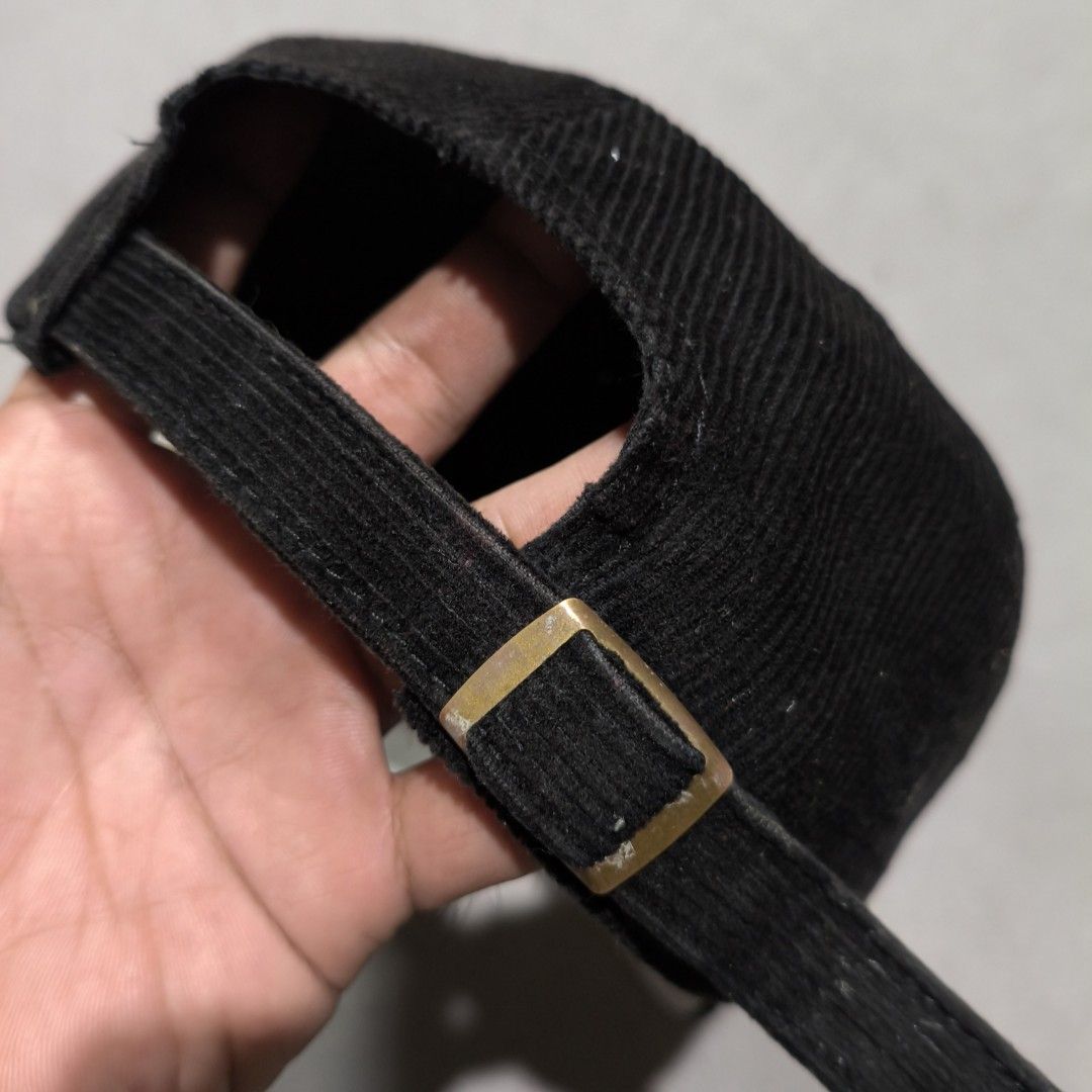 American needle coca cola cord cap (Category: Caps & Hats) located in Calatrava. Submitted by ermitany0 (Listing ID 1470795221, Image 3). Description: American needle coca cola cord cap very good condition location: Negros Occidental PM if interested 📩📩📩📩.