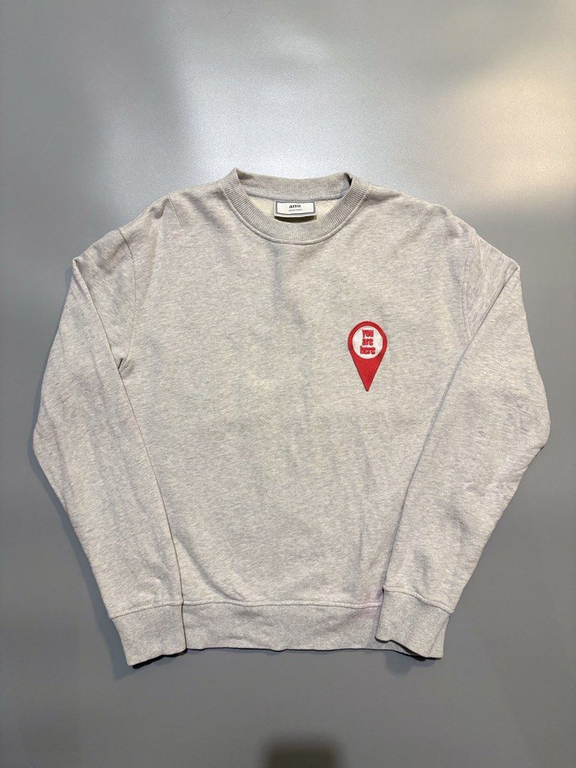 Ami Crewneck (Category: Coats, Jackets and Outerwear) located in Caloocan City. Submitted by thlyn (Listing ID 1470794536, Image 1). Description: As new condition .