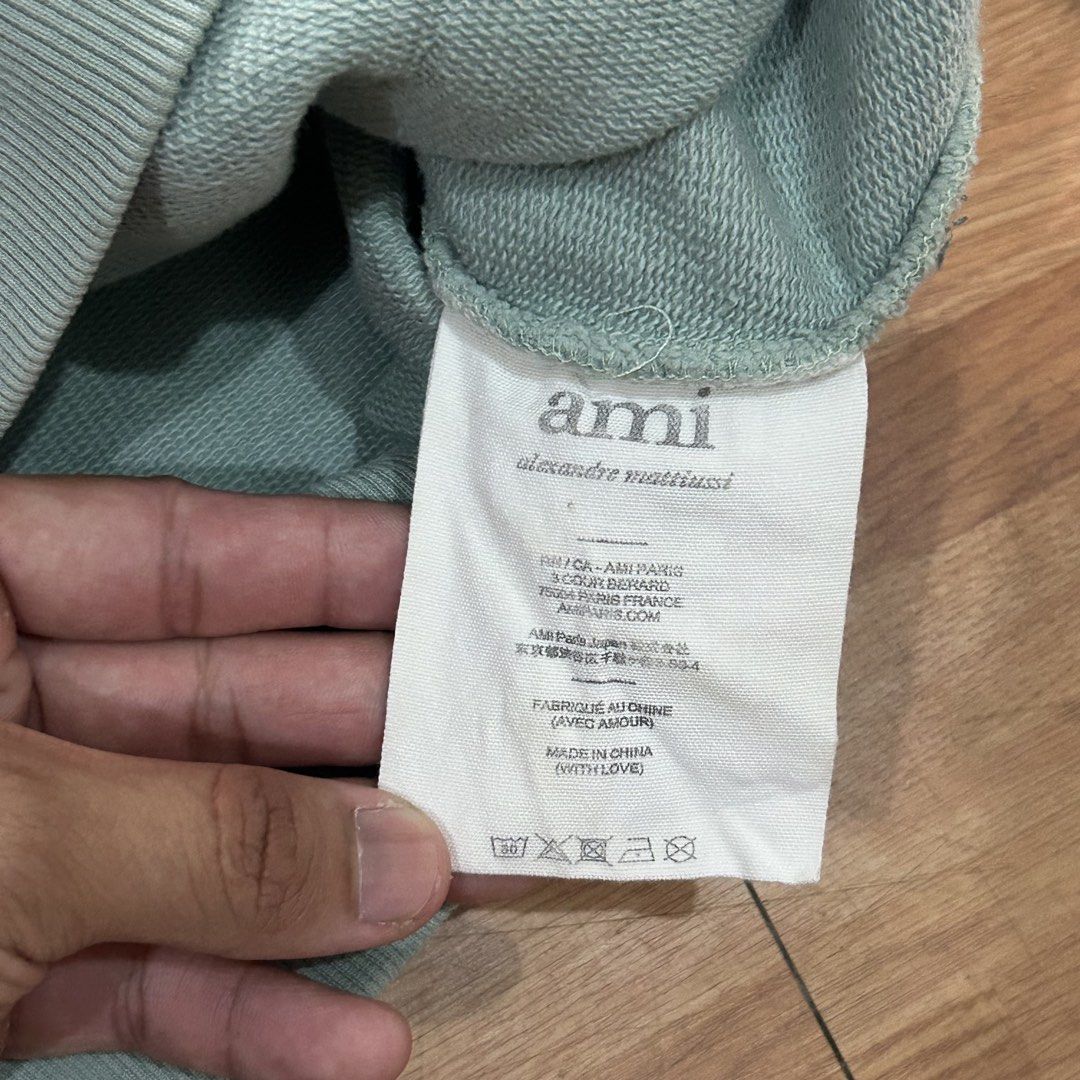 Ami Half Zip (Category: Coats, Jackets and Outerwear) located in Manila. Submitted by offthebins (Listing ID 1470872832, Image 3). Description: 23.5x25.5 Minimal stains, Missing lace.