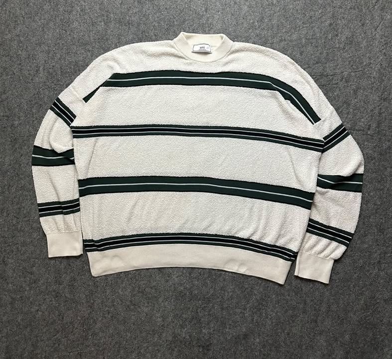 AMI P4ris textured striped knit sweater. (Category: Luxury Apparel) located in Zamboanga. Submitted by swayporgy (Listing ID 1470869082, Image 2). Description: .