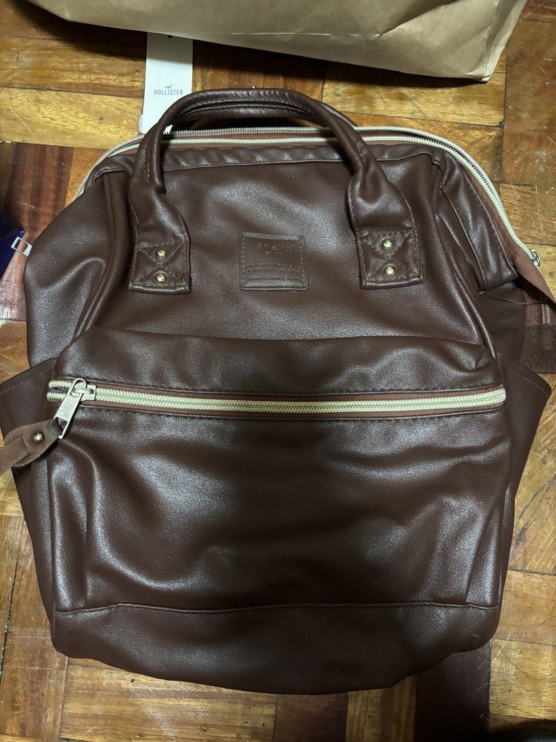 Anello Brown Leather Backpack (Category: Backpacks) located in Quezon City. Submitted by hscherryy (Listing ID 1470862981, Image 1). Description: has regular signs of usage and storage.