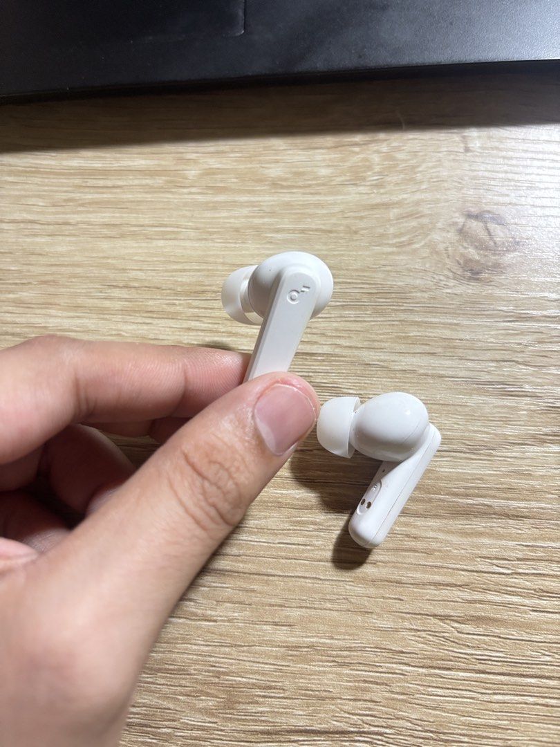 EARBUDS ONLY: ANKER soundcore R50i True Wireless Earbuds (Category: Earphones) located in Muntinlupa City. Submitted by aprilroze (Listing ID 1470814178, Image 2). Description: ANKER soundcore R50i True Wireless Earbuds (no charging case) - Brand: Anker Soundcore - Color: Clean White - Type: Wireless in-ear earbuds with stem design & silicone tips - Condition: Working pair, perfect for commutes, workouts, and calls - Inclusions: Earbuds only (cha