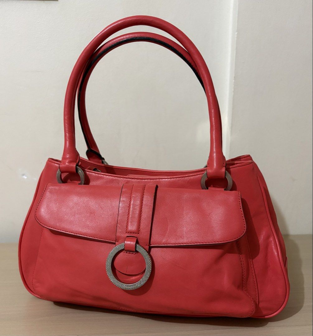 Ann Taylor Purse Bag (Category: Tote Bags) located in Cavite. Submitted by chubbsavenue (Listing ID 1470770748, Image 1). Description: .