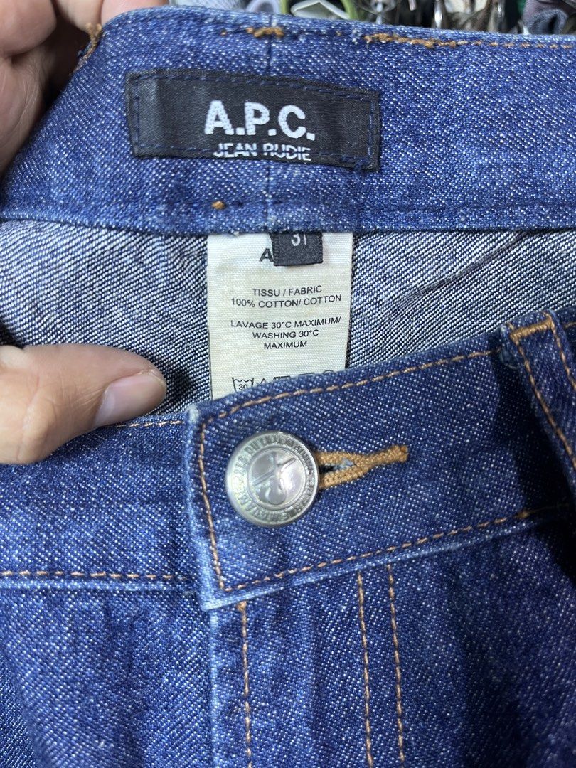 A.P.C. Rudie Jeans (Category: Jeans) located in City of Isabela. Submitted by ibzagga (Listing ID 1470852410, Image 2). Description: Size 31.