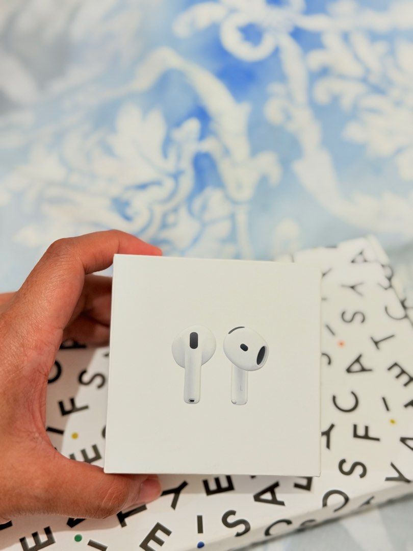 Apple AirPods 4 (Category: Headphones & Headsets) located in Manila. Submitted by er3h24 (Listing ID 1470928140, Image 1). Description: Original and sealed Airpods 4th Gen - w/o ANC Money back guarantee if proven fake Price nego Around Manila.